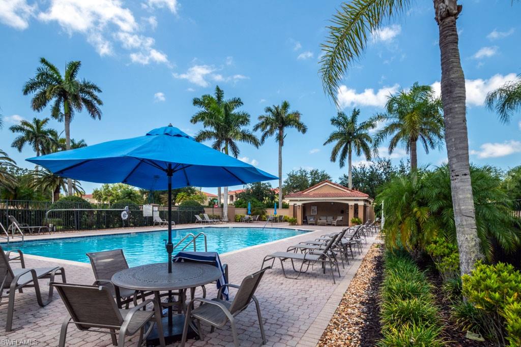 6900 Huntington Lakes CIR # 102