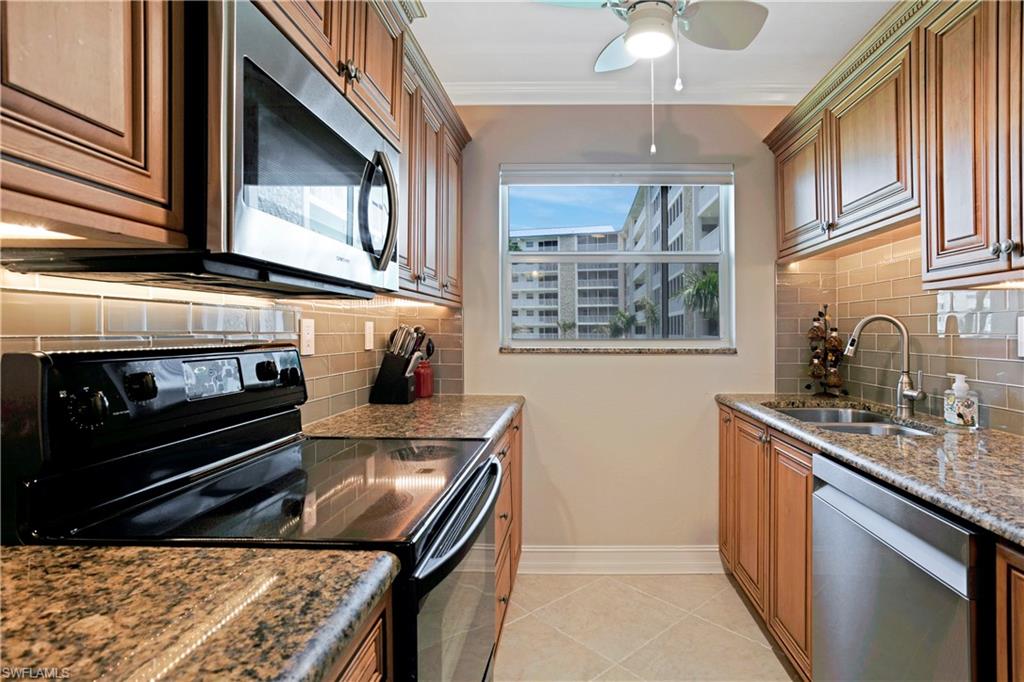 25740 Hickory BLVD # 240 Unit: D 240