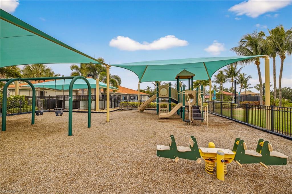 11341 Red Bluff LN