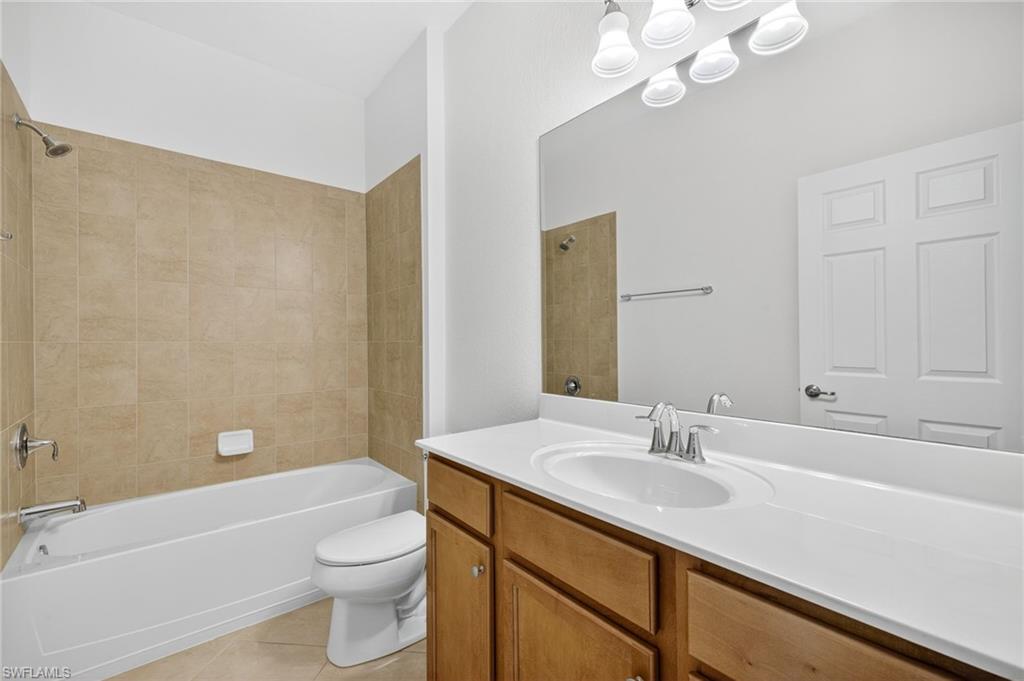 11341 Red Bluff LN