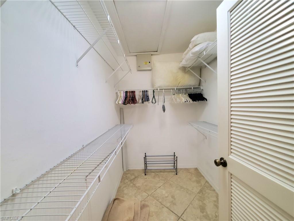 992 Marblehead DR
