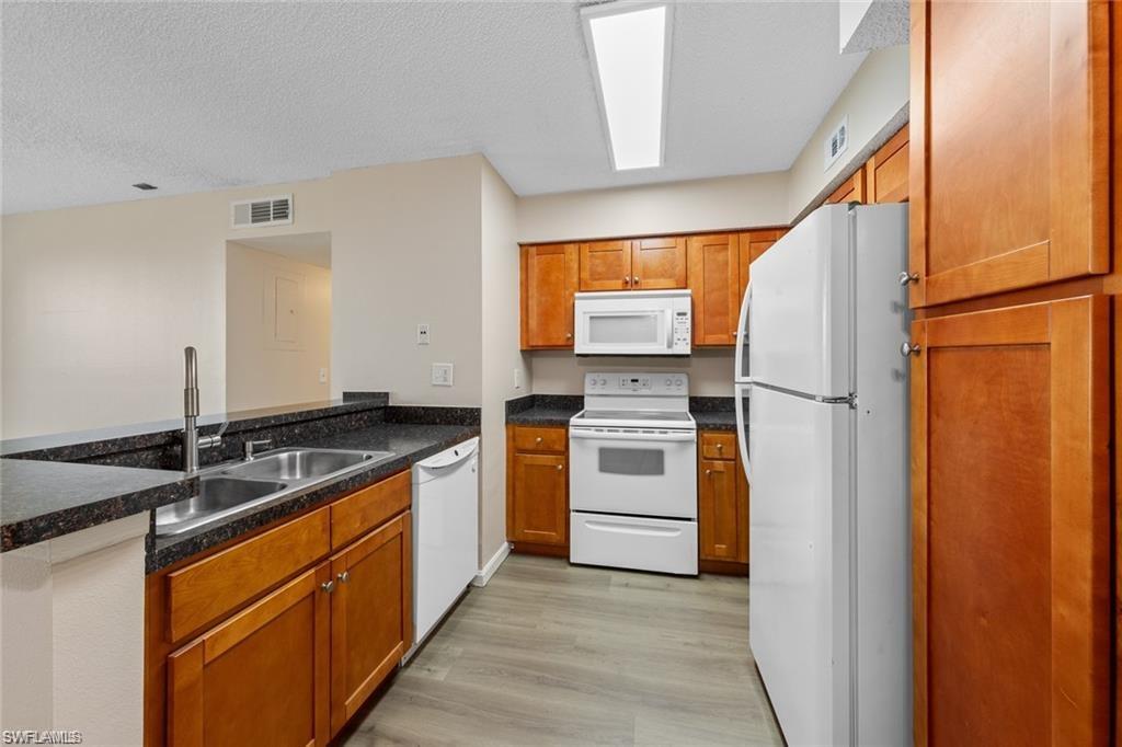 13545 Eagle Ridge DR # 823