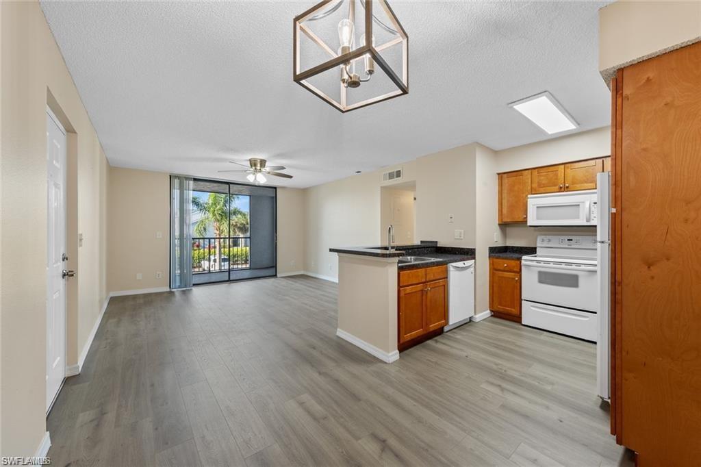 13545 Eagle Ridge DR # 823