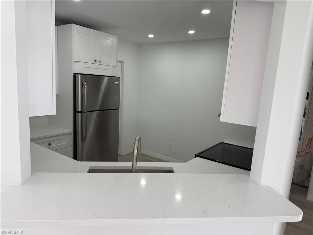 1526 A Trafalgar LN # 102 Unit: J-102