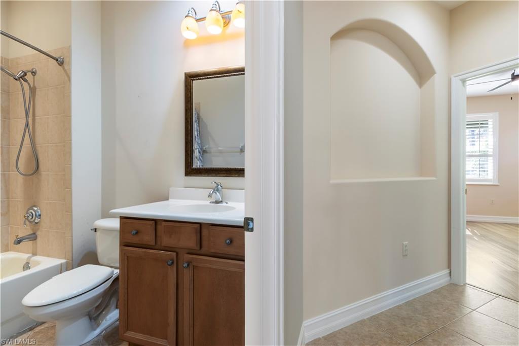 1757 Tarpon Bay DR S # 57