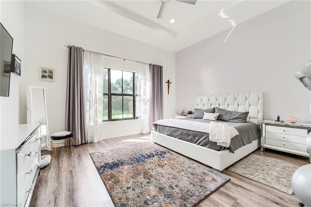 5547 Ferrari AVE