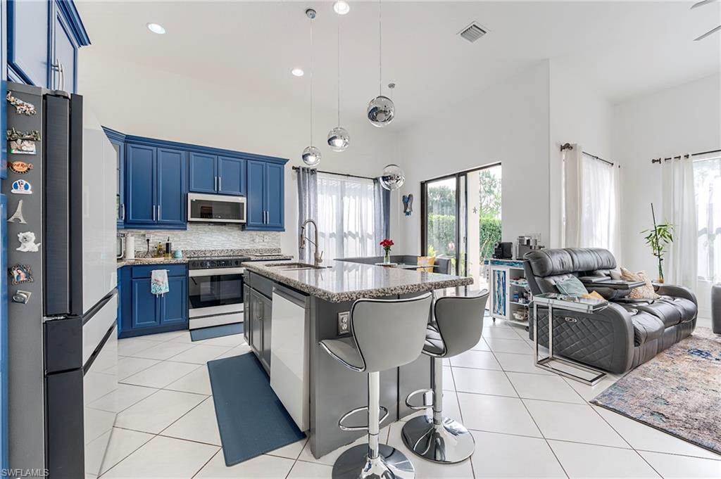 5547 Ferrari AVE