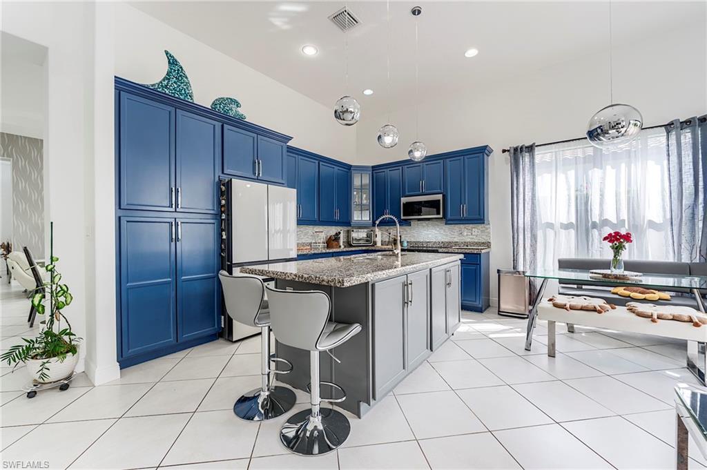 5547 Ferrari AVE