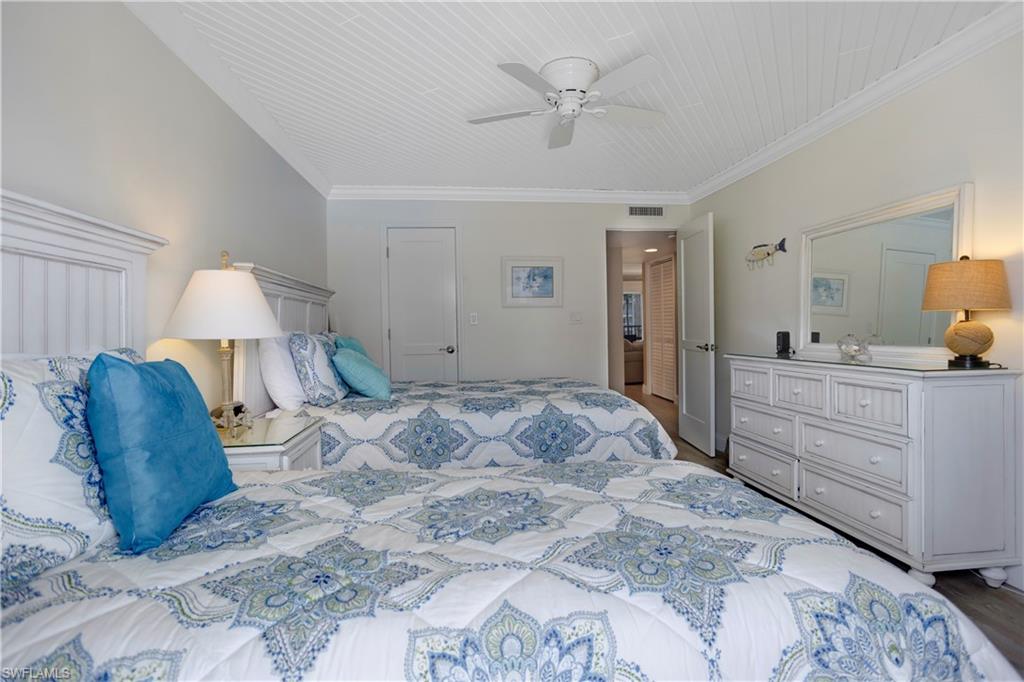 25750 Hickory BLVD # 352 Unit: E-352