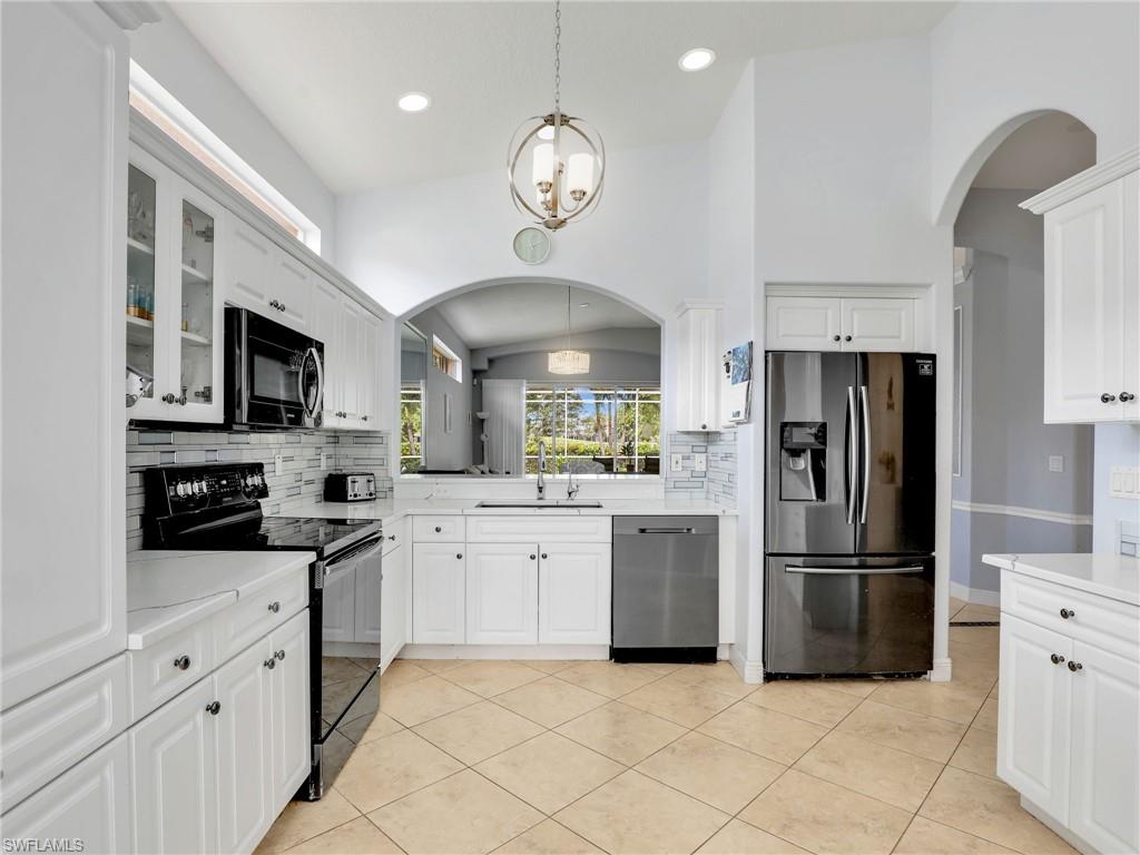 8627 Ibis Cove CIR