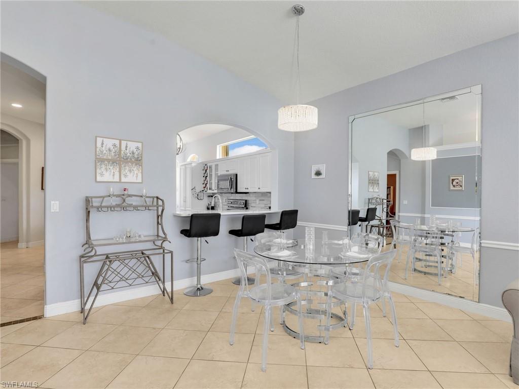 8627 Ibis Cove CIR