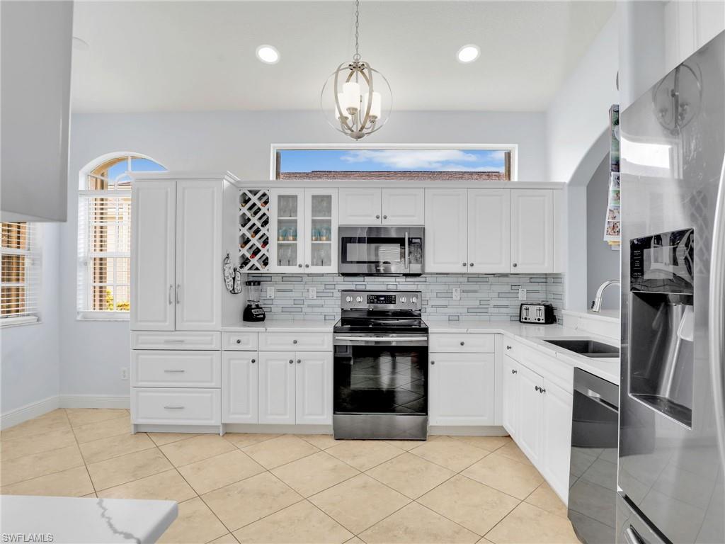 8627 Ibis Cove CIR