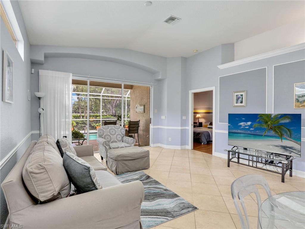 8627 Ibis Cove CIR