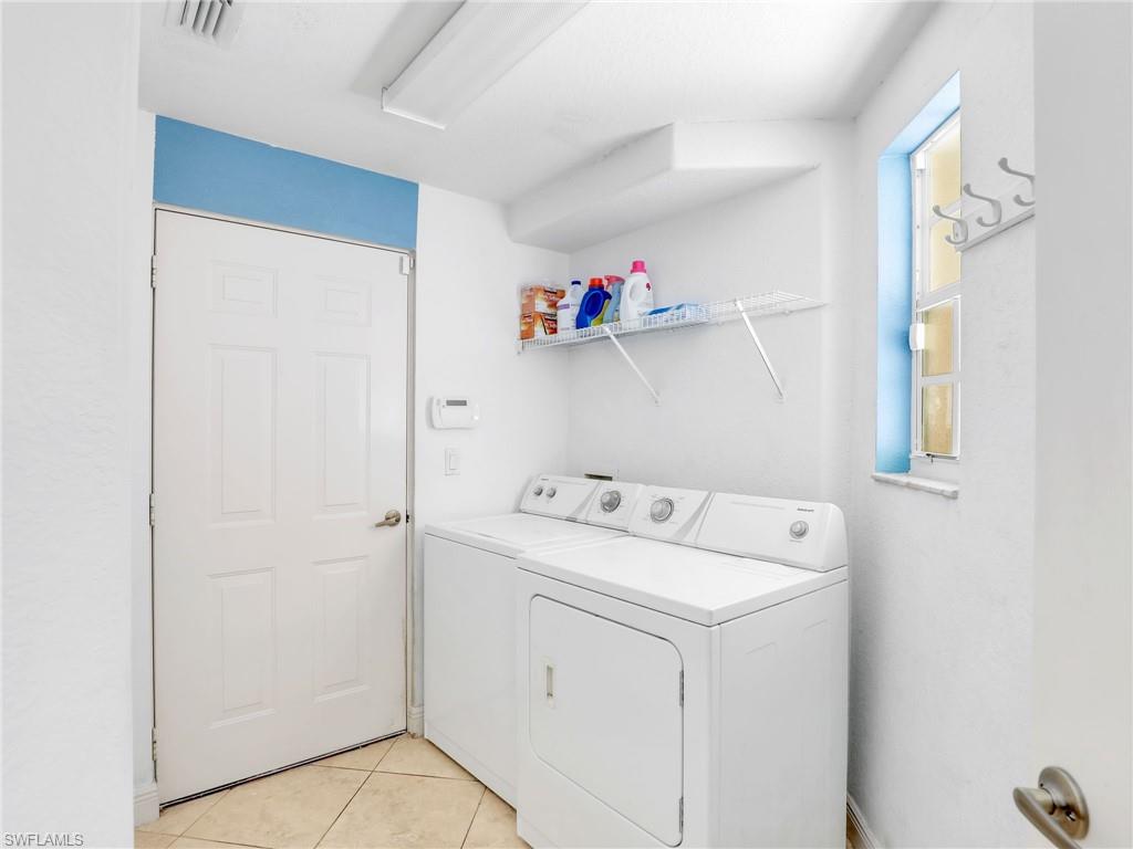 8627 Ibis Cove CIR