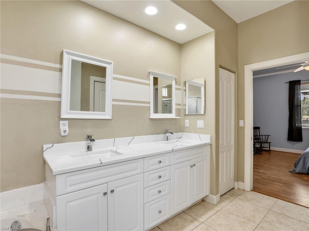 8627 Ibis Cove CIR