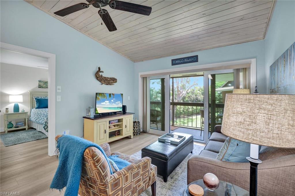 61 Greenbrier ST # 207 Unit: 7-207
