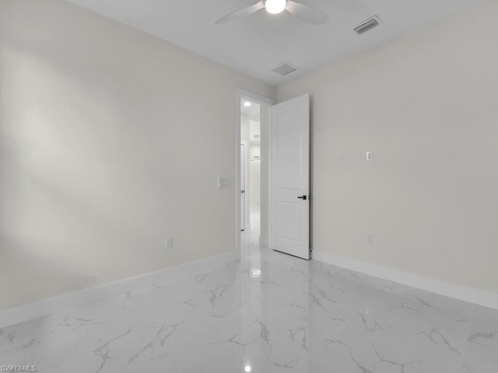 410 Plumosa AVE