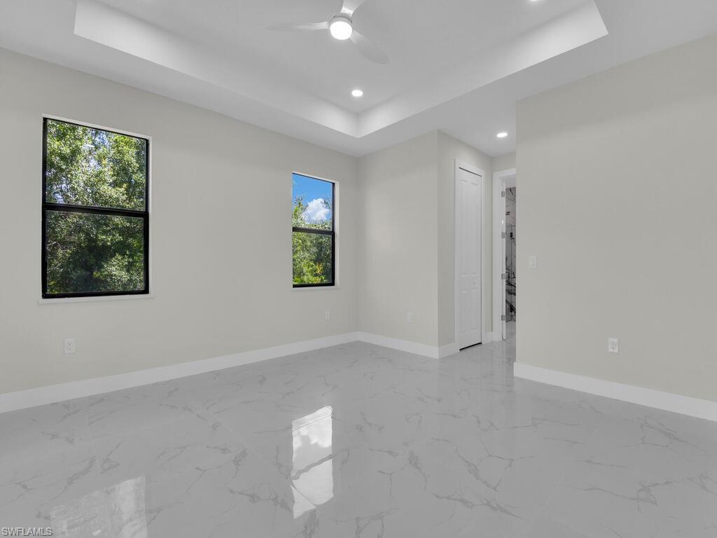 410 Plumosa AVE