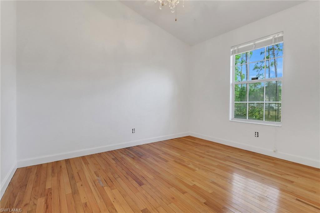 2940 14th AVE SE