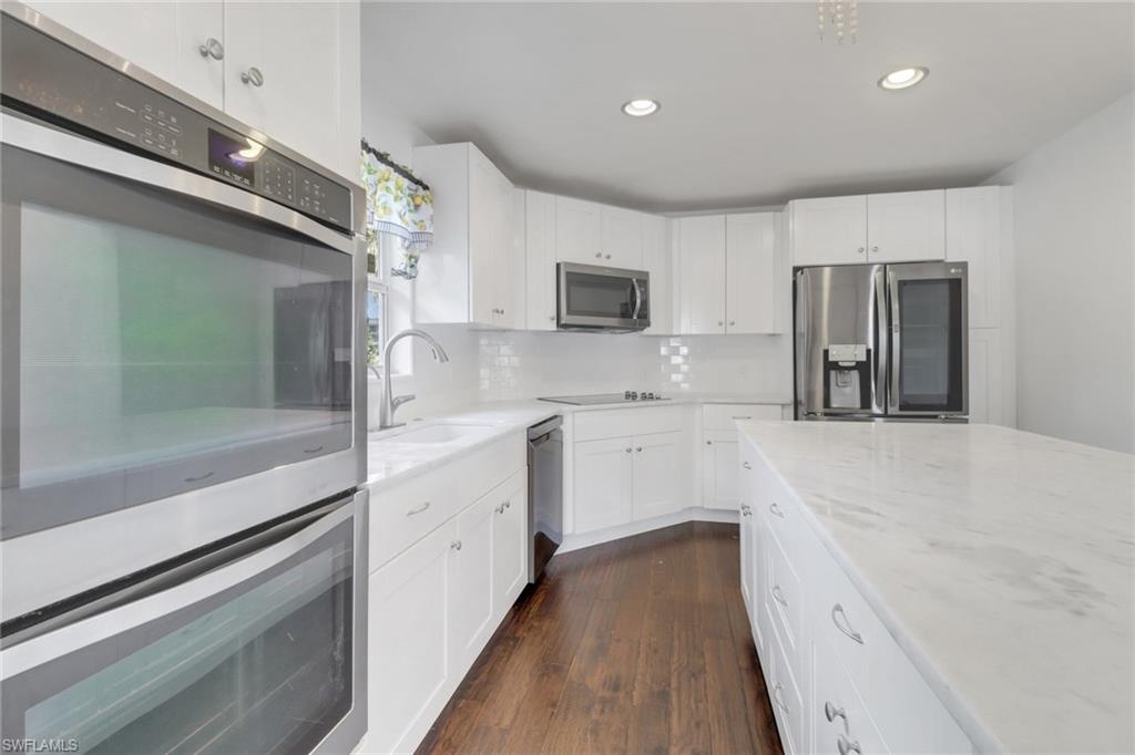 2940 14th AVE SE