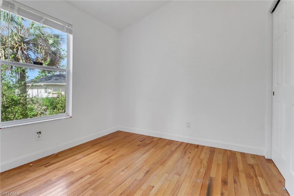 2940 14th AVE SE