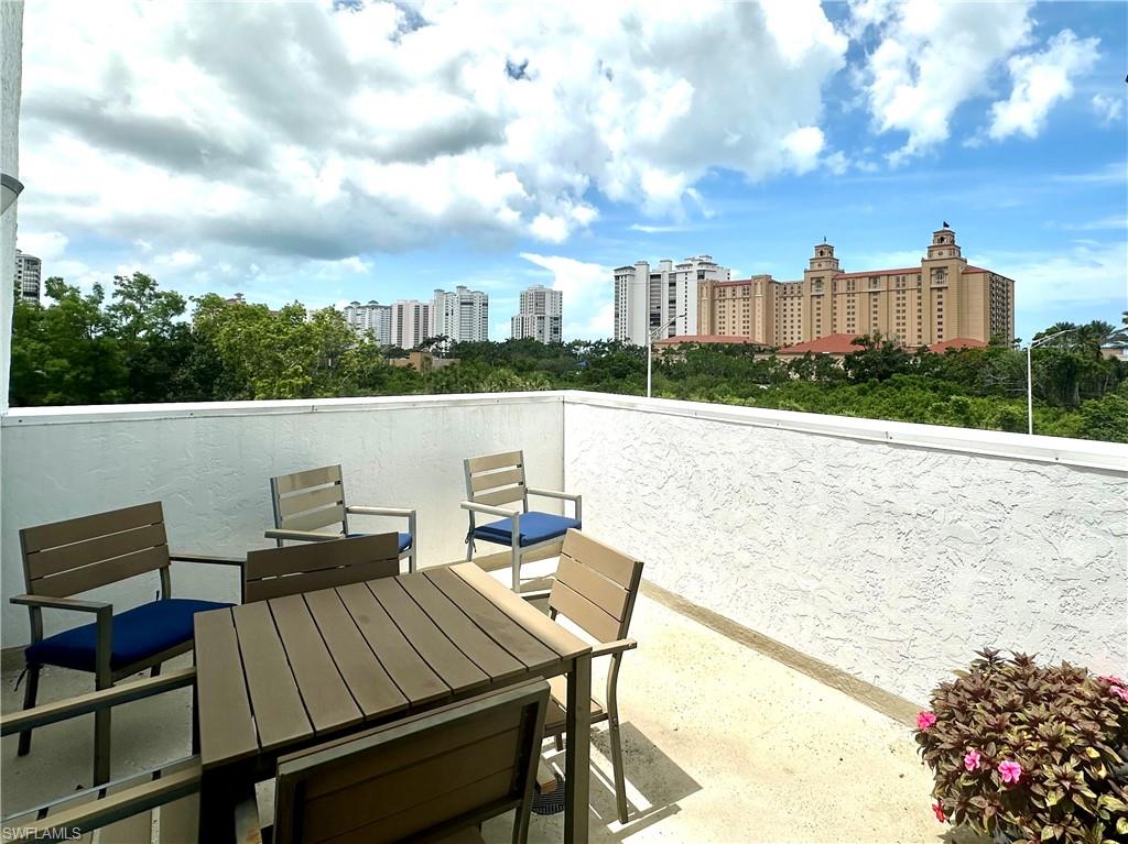 377 Vanderbilt Beach RD # 103