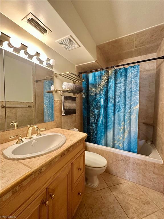 377 Vanderbilt Beach RD # 103
