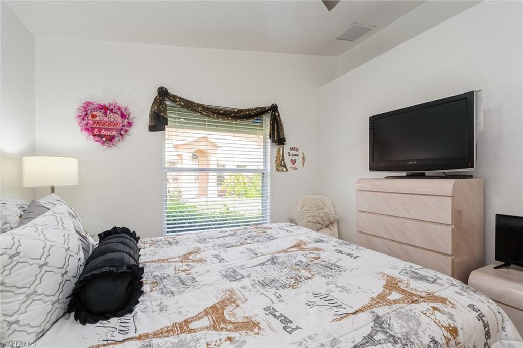 15029 Toscana WAY