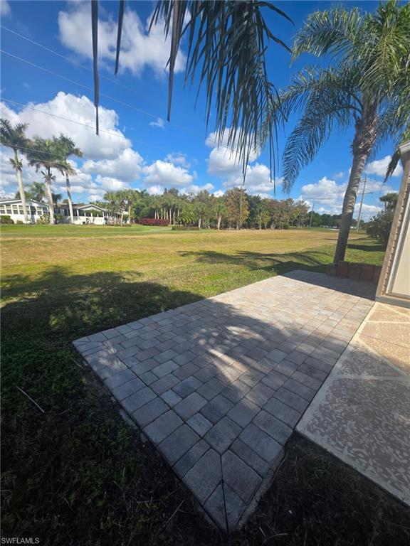 1647 Diamond Lake CIR