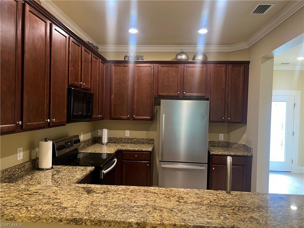 10300 Via Colomba CIR
