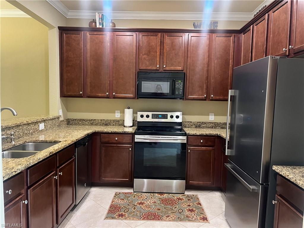 10300 Via Colomba CIR