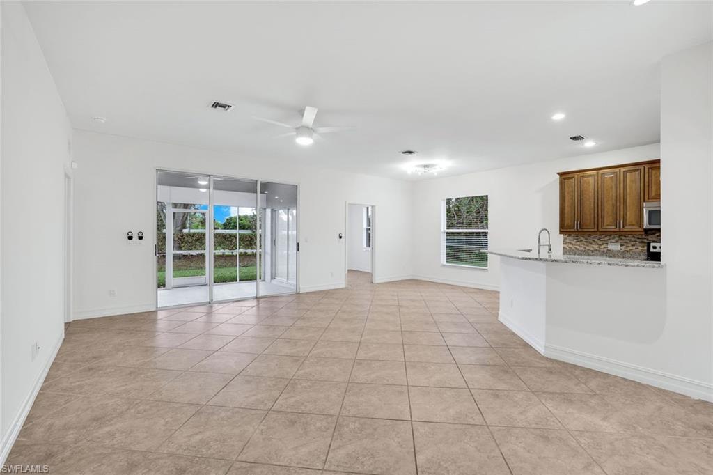 238 Stanhope CIR