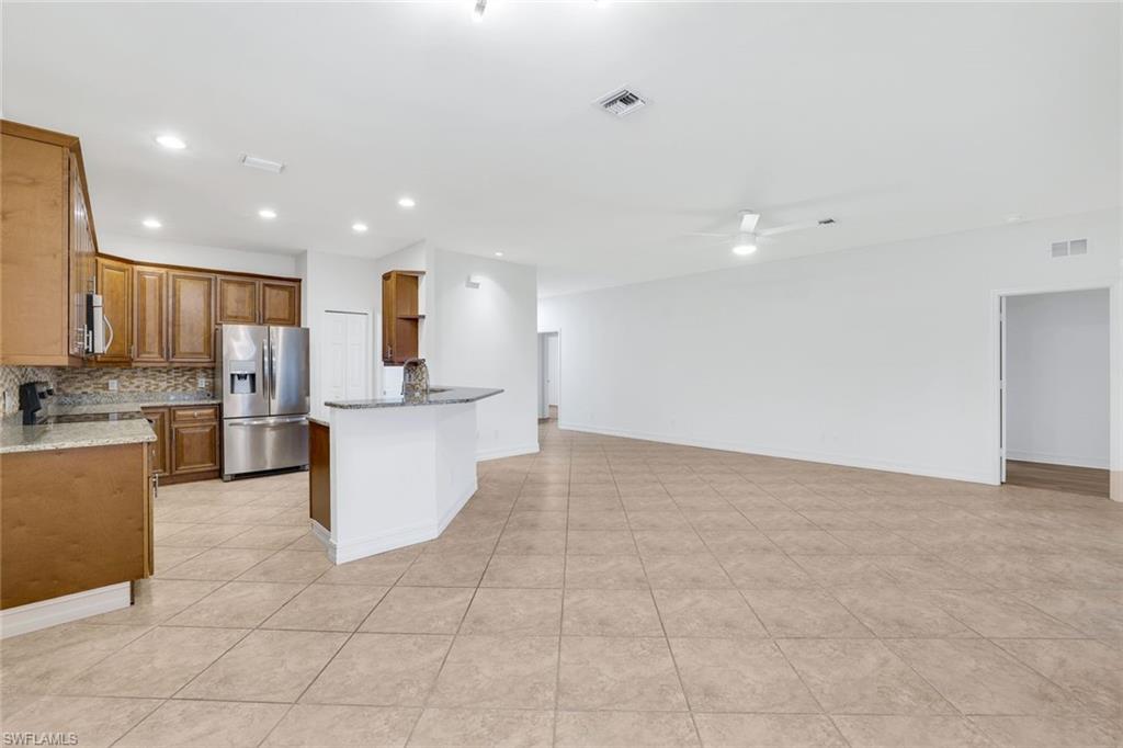 238 Stanhope CIR