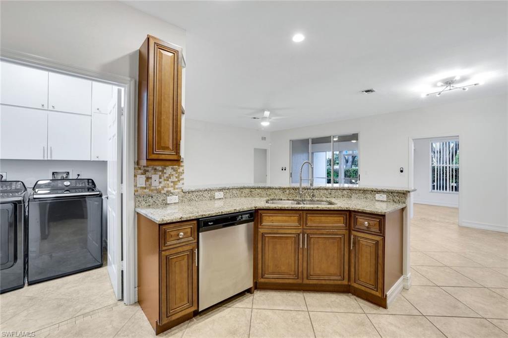 238 Stanhope CIR