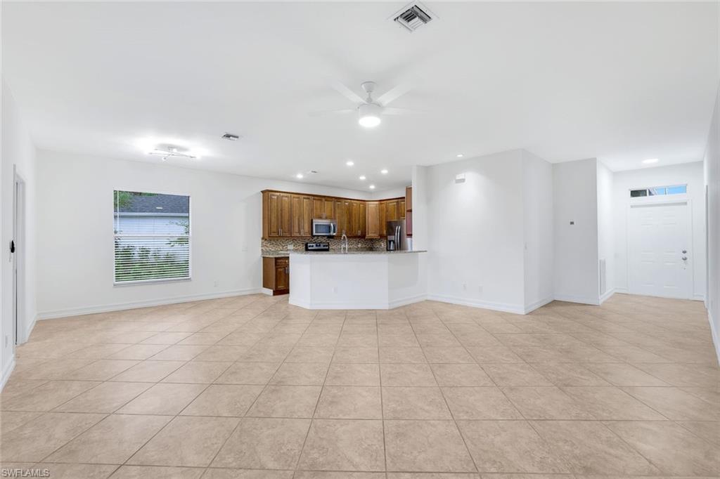238 Stanhope CIR