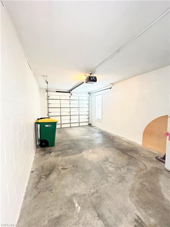 7066 Barrington CIR # 201