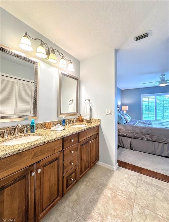 7066 Barrington CIR # 201