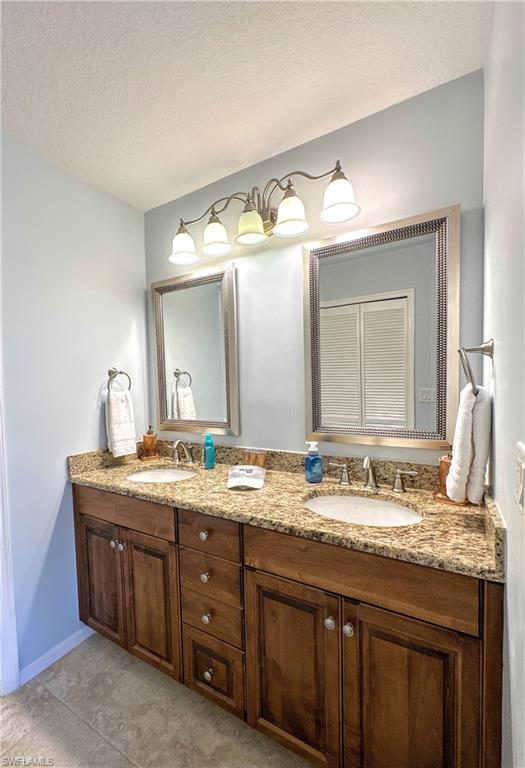 7066 Barrington CIR # 201