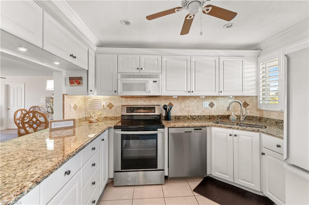 21 High Point CIR E # 308
