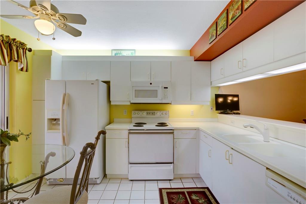 2396 Hidden Lake DR # 3
