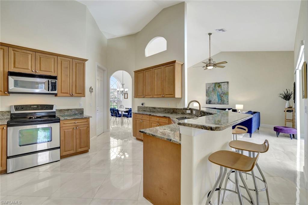 628 Hernando DR