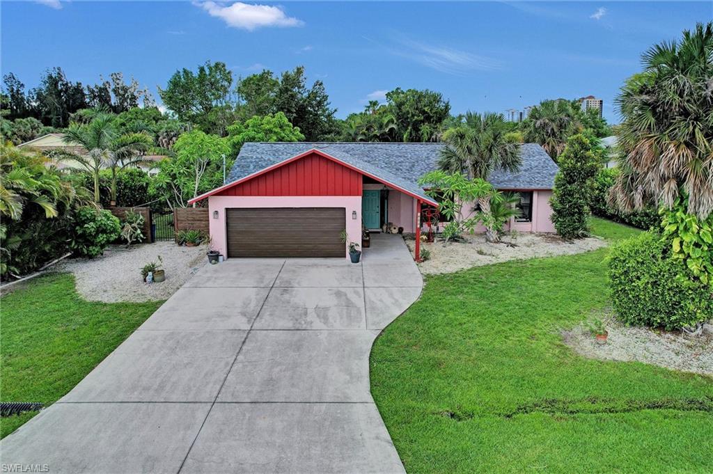 4603 Villa Capri LN