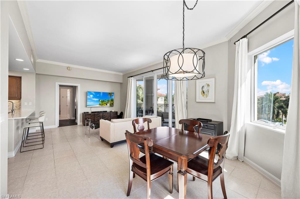 2738 Tiburon BLVD E # B406