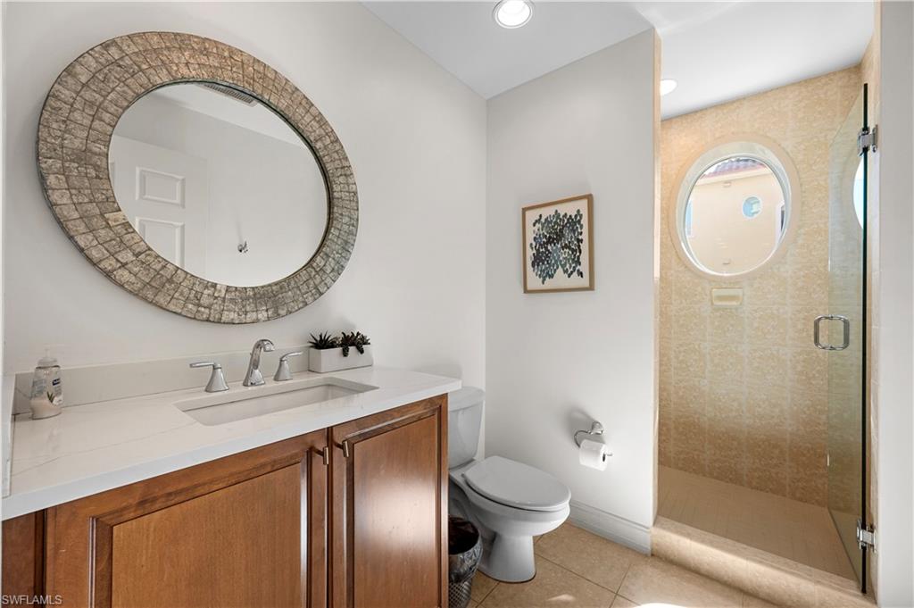 2738 Tiburon BLVD E # B406