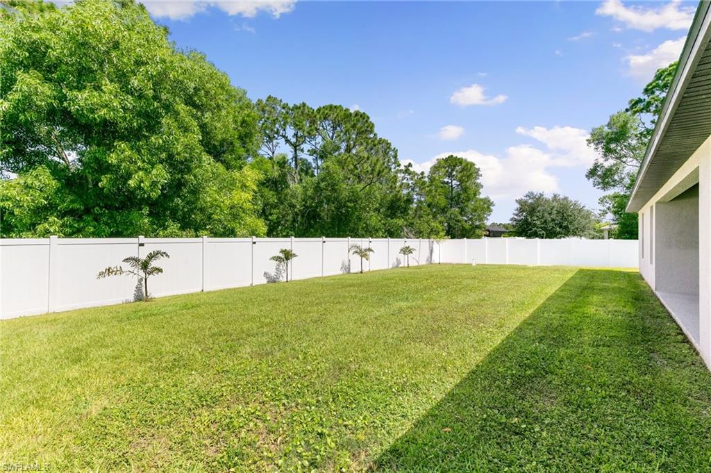 4732 NW 39th AVE