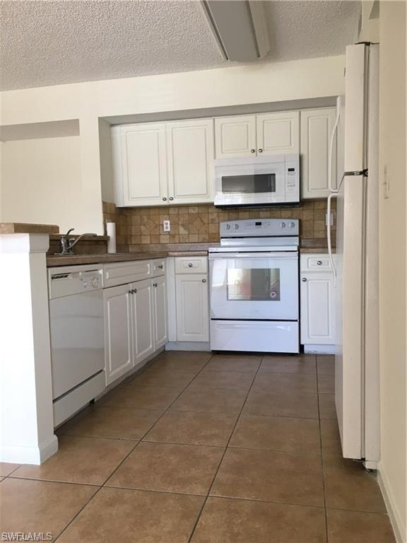 1240 Wildwood Lakes BLVD # 205