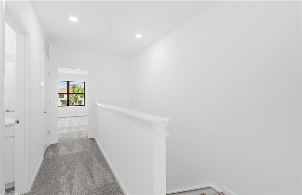 1587 Lake Jessup CIR