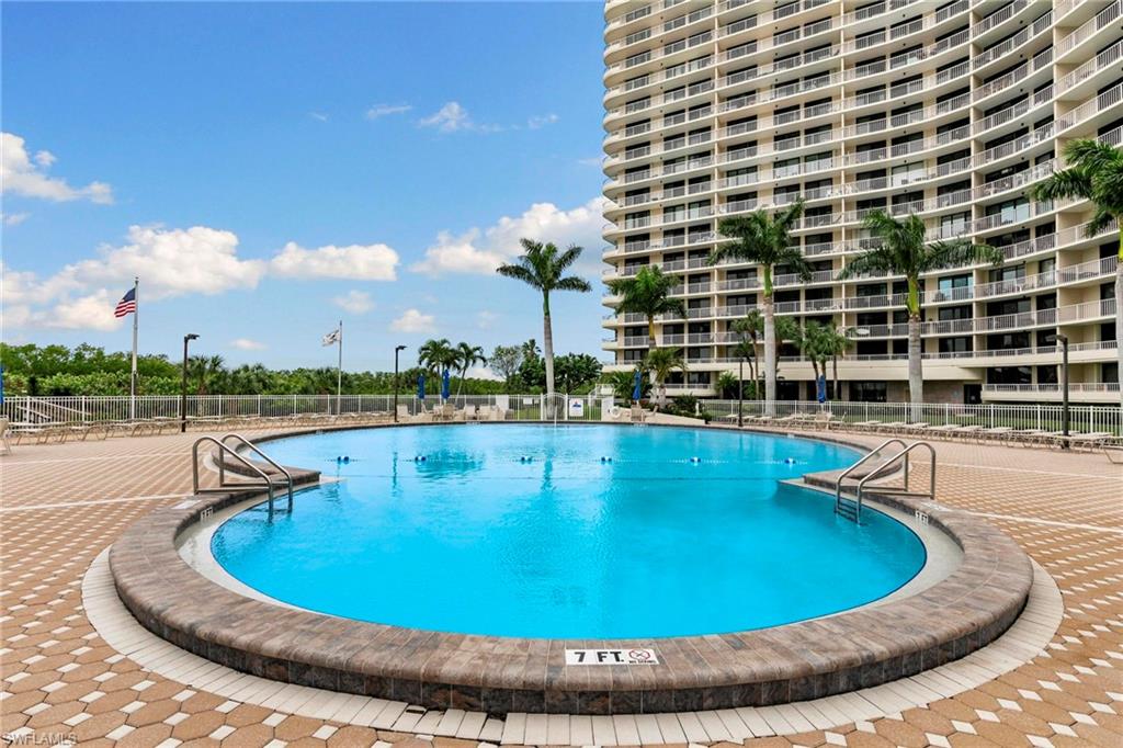 380 Seaview CT # 1505