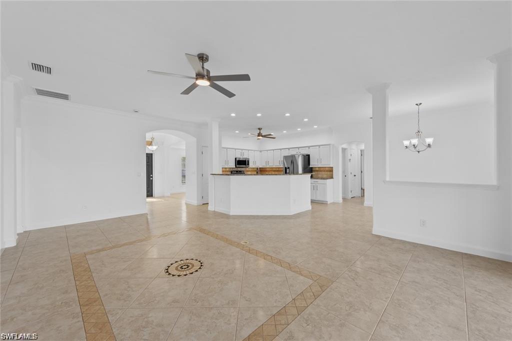 831 SW 5th TER