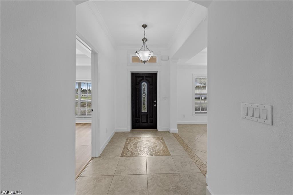 831 SW 5th TER